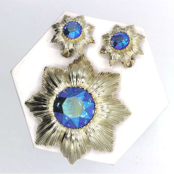 Vintage 1940s Garne Aurora Borealis Blue Swarovski Brooch Earring Jewelry Set - Picture 1 of 11